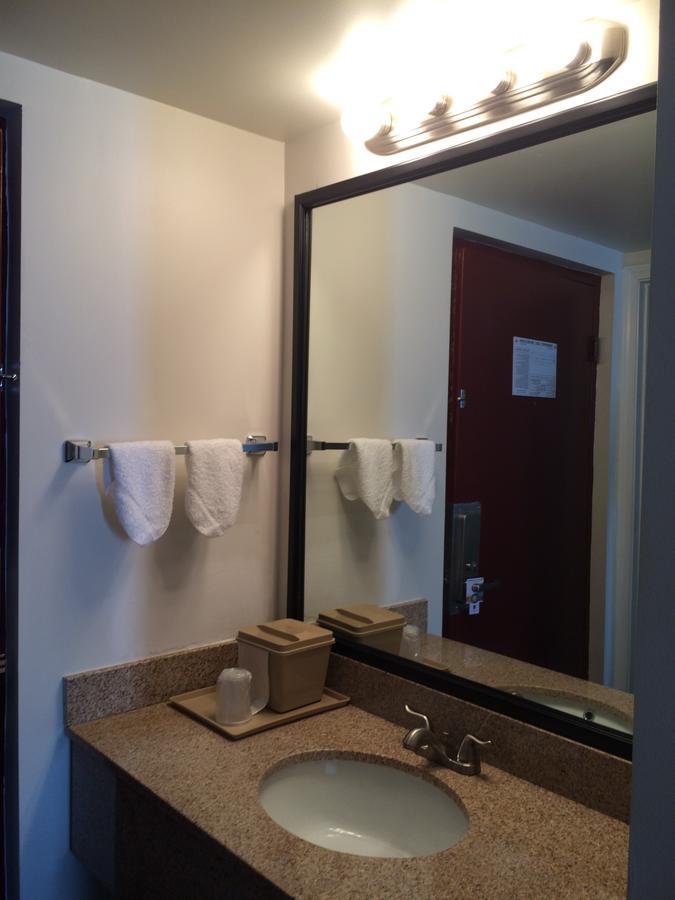Days Inn By Wyndham Hartsfield Jackson Atlanta Airport West College Park Eksteriør billede