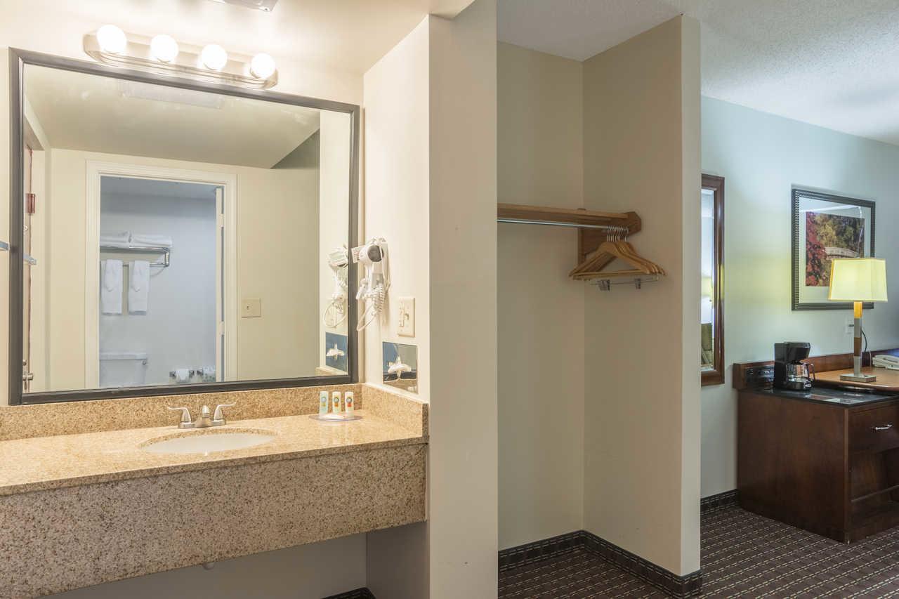 Days Inn By Wyndham Hartsfield Jackson Atlanta Airport West College Park Eksteriør billede