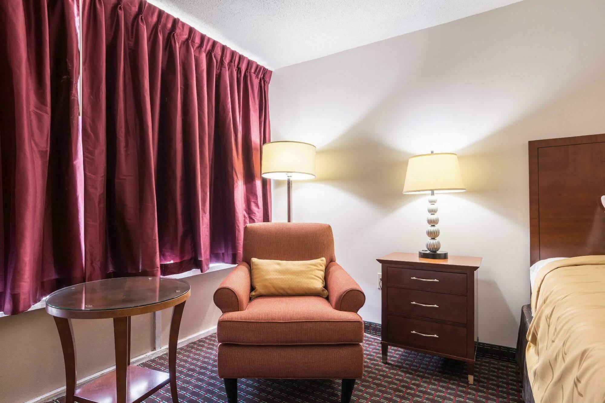 Days Inn By Wyndham Hartsfield Jackson Atlanta Airport West College Park Eksteriør billede